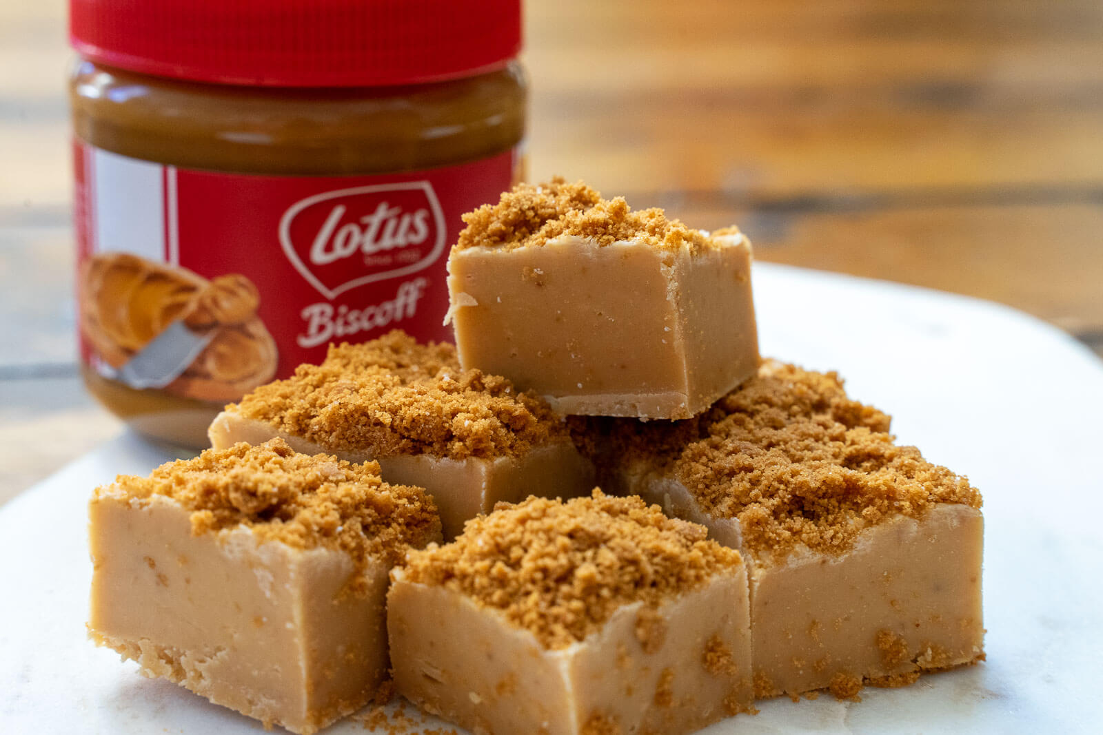 Biscoff Fudge Recipe | Quick Lotus Biscoff Fudge