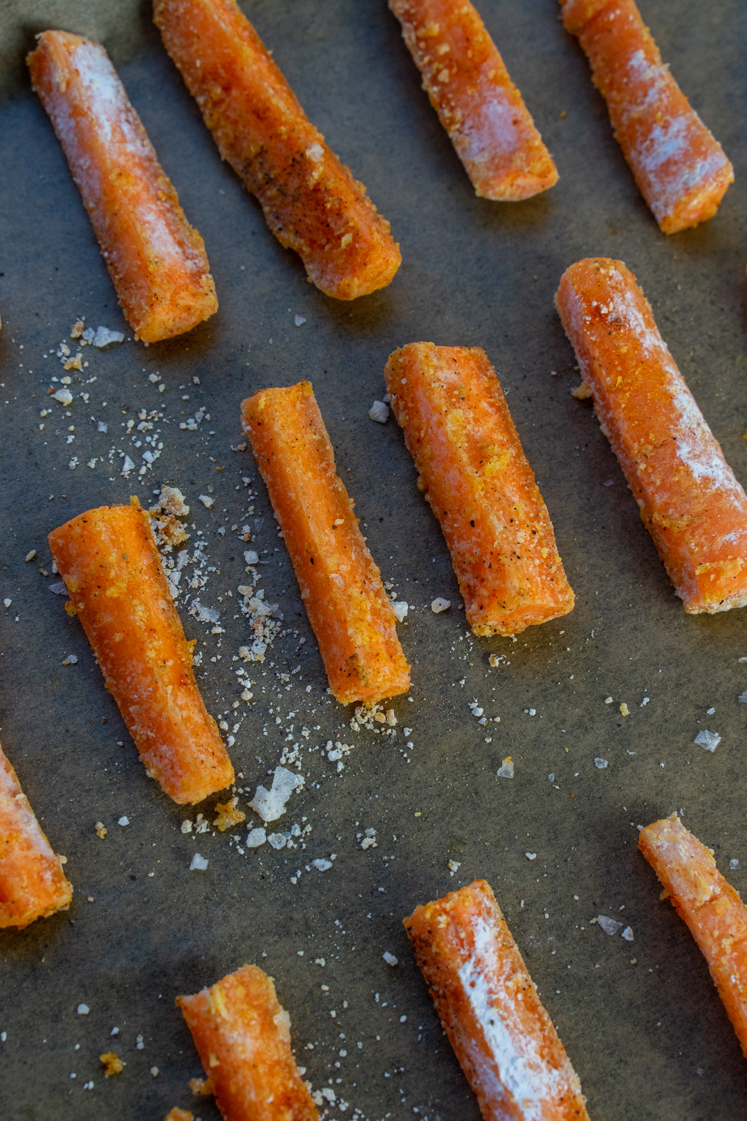 Crispy Baked Carrot Fries