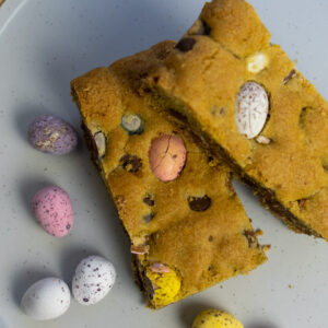 Mini Egg Cookie Bars