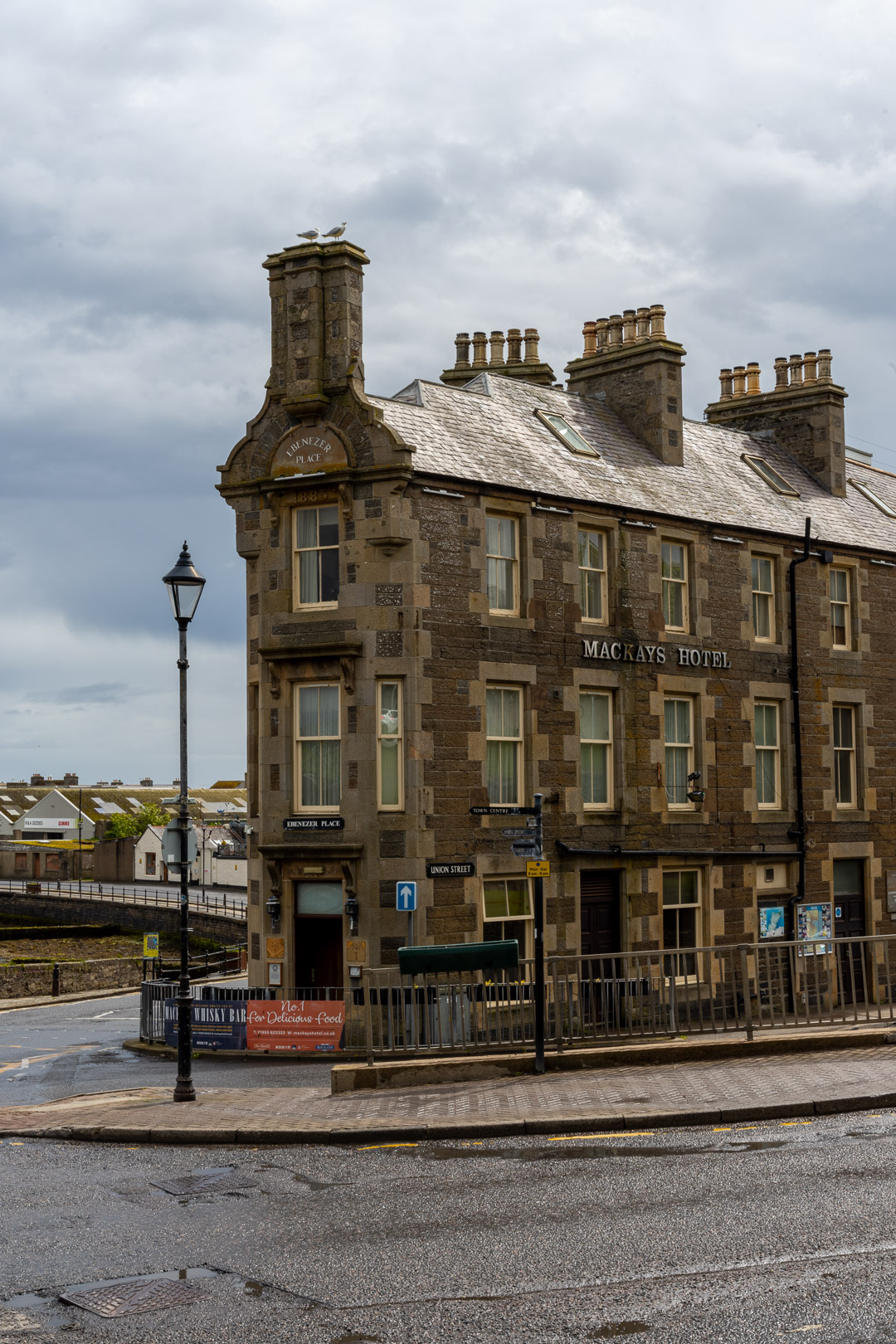 Mackays hotel in Wick